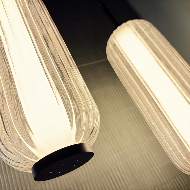 Über Austro Holding 10